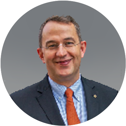 Michael Schumann headshot